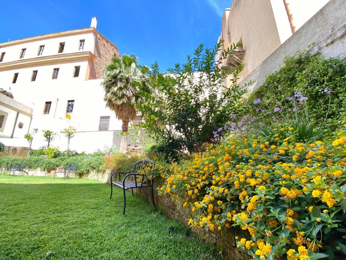 Guest house One